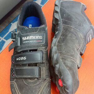 Shimano MTN bike shoes